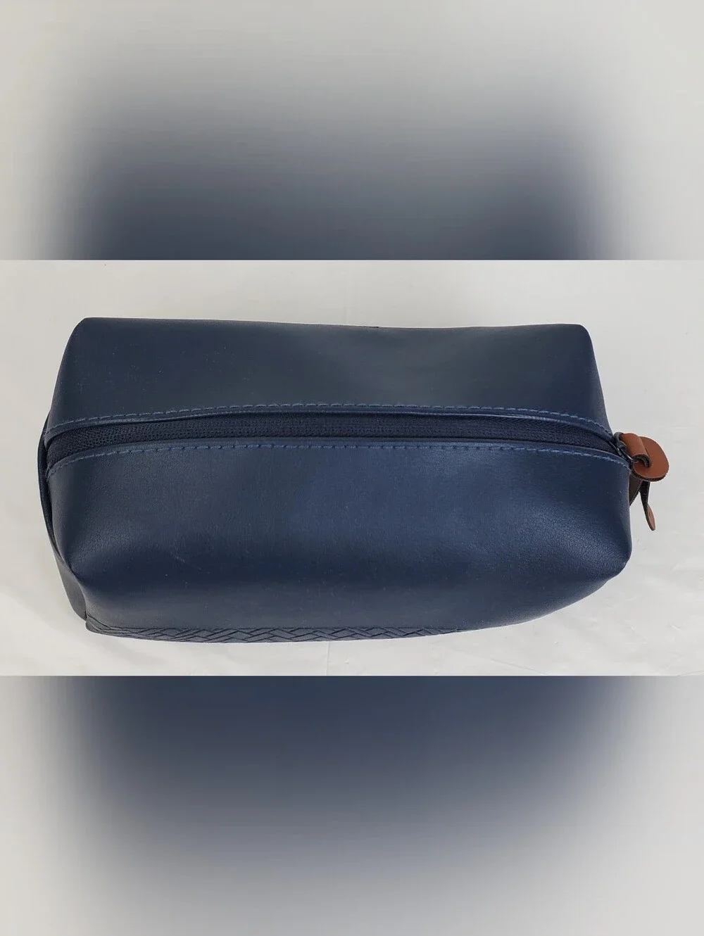 Cole Haan x American Airlines BLUE Amenity Cosmetic Travel Holder BAG ONLY - EUC